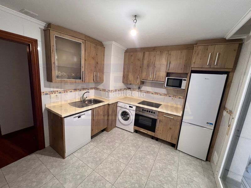 Foto b95d8954-85c2-4f6e-9ad5-4327899ff651. Apartament a Haro