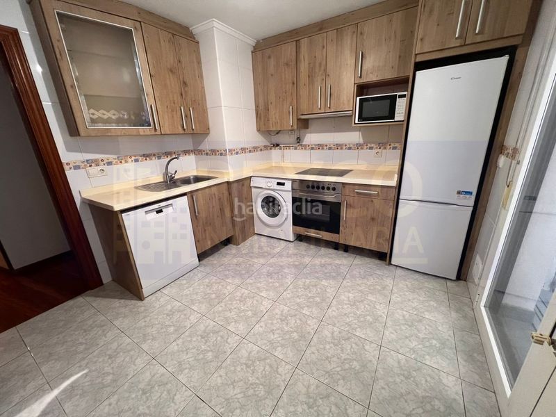 Foto f4661c52-c50c-459f-a3ad-771fa99d8b81. Apartament a Haro