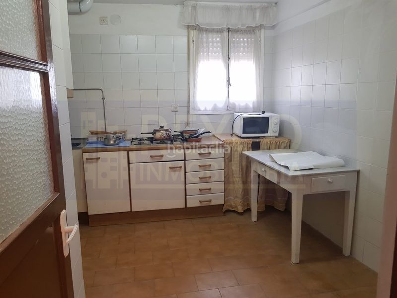 Foto 6fff5ee0-efc4-475c-901a-72ff7bf1ccfd. Casa adossada amb aparcament a Briones