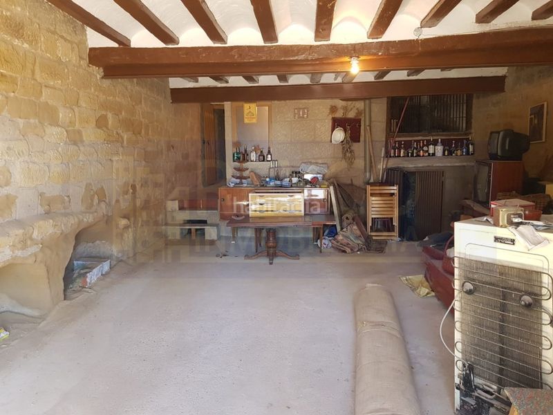 Foto eb9db6d2-b9bc-4525-a10d-e629caffad96. Casa adossada amb aparcament a Briones