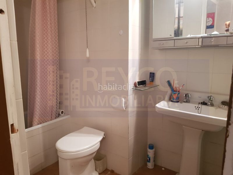 Foto f56d370e-aff7-4f49-bdc3-2880eb7b21fd. Casa adossada amb aparcament a Briones