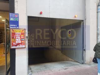 Aparcament cotxe  N/a. Venta de garaje en avd. de la rioja, zona comercial de haro.