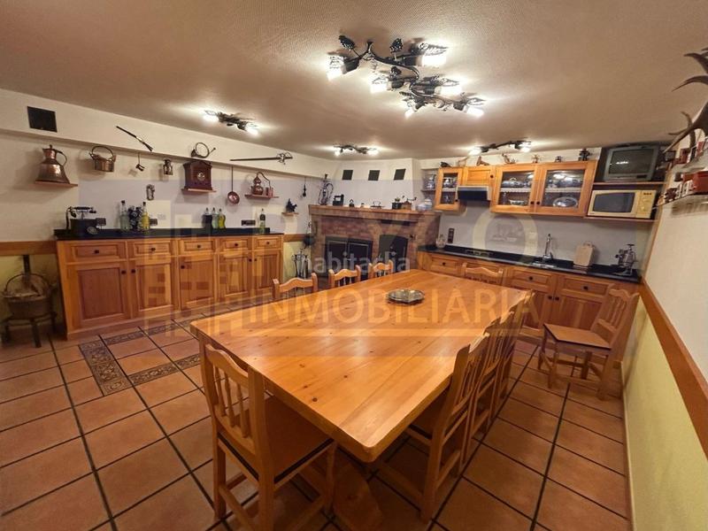 Foto 31bc4f89-2859-45fd-b727-5af441684220. Casa  4 habitaciones venta en Baños de Río Tobía