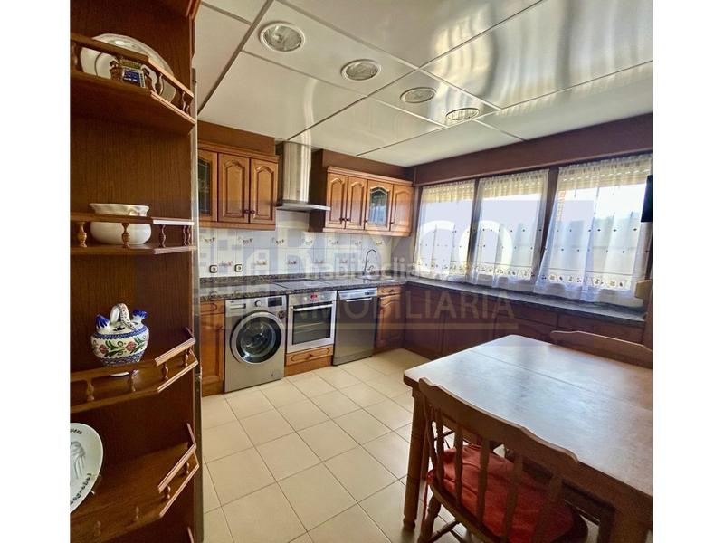 Foto 82ce657a-25d1-46d0-a634-d8d36dd3aef2. Casa  4 habitaciones venta en Baños de Río Tobía