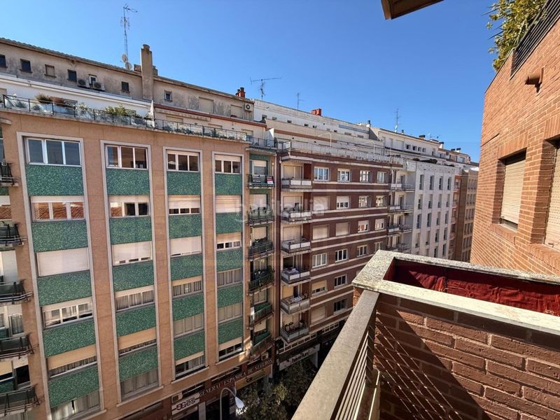 Foto cc0dd864-dcb5-4c72-aa1b-9e5214a93ac6. Pis a Gran Via Logroño