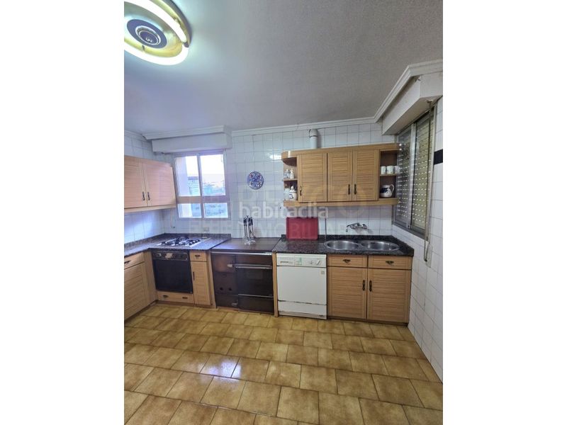 Foto 9251890c-293d-46d6-ac94-d49c204891ae. Casa amb aparcament piscina a Tricio