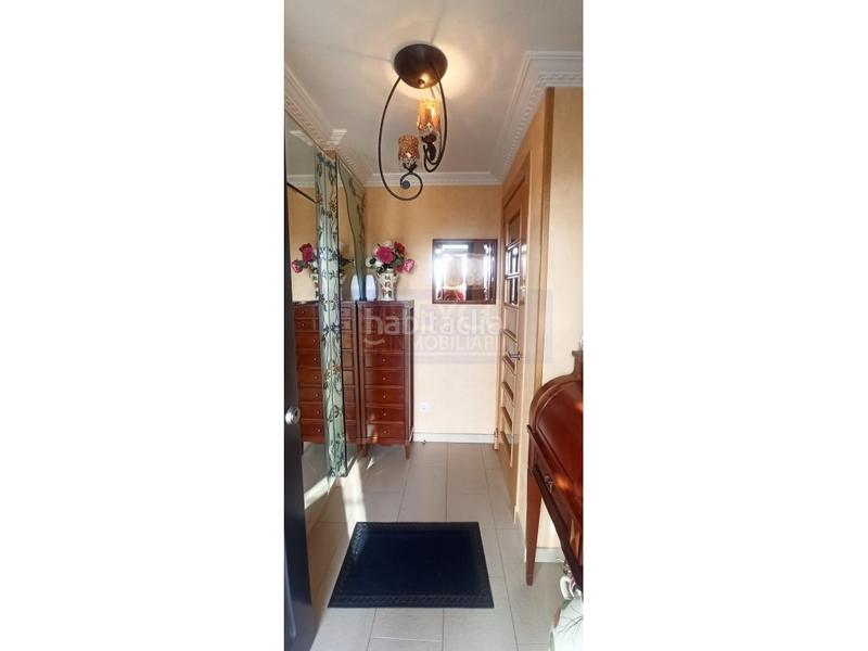 Foto 0ded52ac-25d7-4da4-af77-a295fa565084. Casa a schiera con parcheggio piscina in Crucero - Aquende Miranda de Ebro