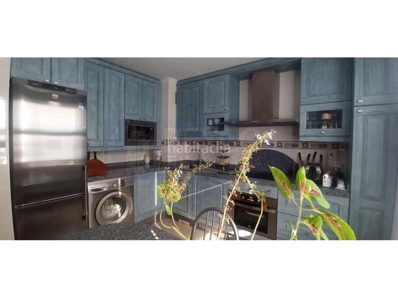 Foto 0f52c251-2c52-4805-86f0-cb43f4c26f28. Casa a schiera con parcheggio piscina in Crucero - Aquende Miranda de Ebro