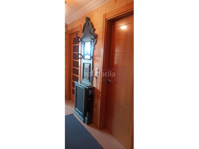 Foto 67cb3ec7-be0d-46ab-bf35-03f38043c14d. Casa a schiera con parcheggio piscina in Crucero - Aquende Miranda de Ebro