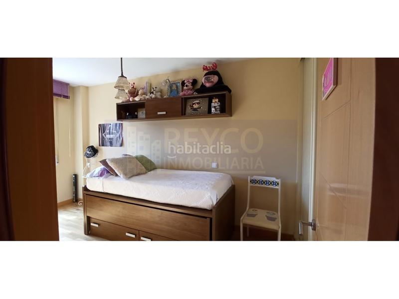 Foto a784bcf0-b3b8-4212-b7ed-0367dc964cf0. Casa a schiera con parcheggio piscina in Crucero - Aquende Miranda de Ebro