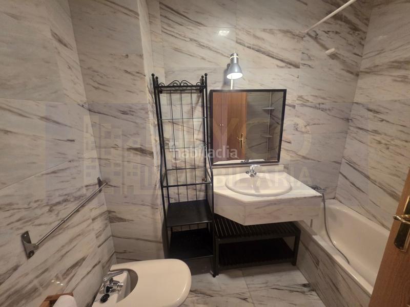 Foto ee45ebb4-d3ec-4630-88ef-9a2d624c9ed3. Appartement avec parking dans La Cava - Fardachón Logroño