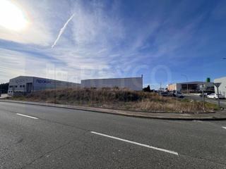 Terreny residencial  Calle sauces. Suelo urbano en la zona industrial de haro.