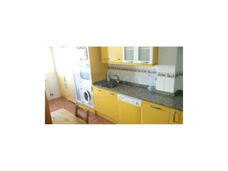 Appartement  C. de la vega, 39. Amplio piso en finca joven en cvirgen de la vega, con garaje y t