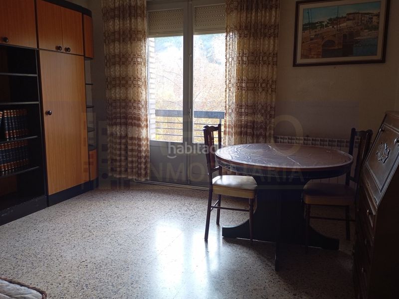 Foto 21b930a1-8034-42df-b034-74a75f2821f7. Pis a Nájera