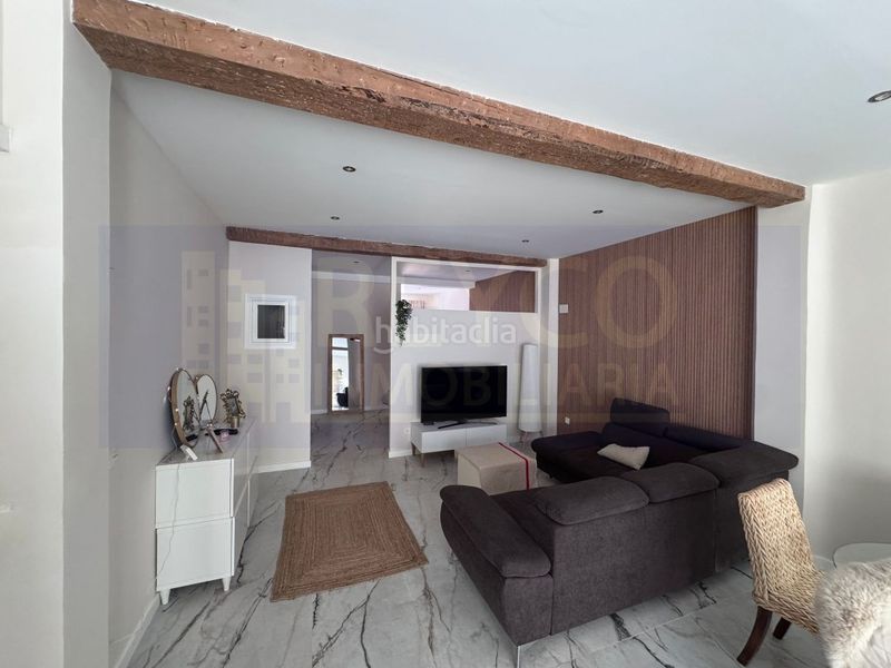Foto 8fb1d672-9bf3-4cb0-aa20-5eed79f498b0. Apartament a Haro