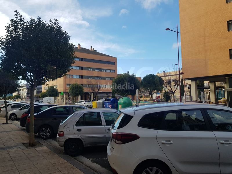 Foto ded38948-e554-47e4-be3f-37223d697dba. Local comercial a Haro