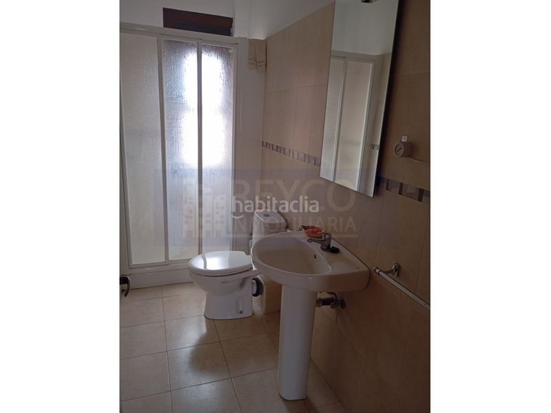 Foto 9ca0f24f-5309-4c44-b3e3-986df536e57d. Flat in Baños de Río Tobía