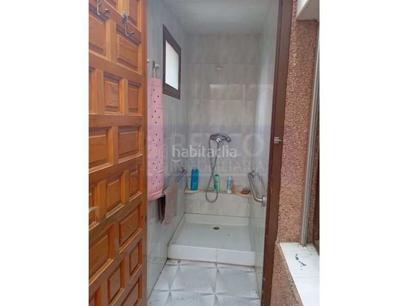 Foto 6ef688a0-24b1-4c0a-a607-c3c0432ae739. House in Baños de Río Tobía