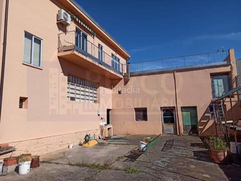 Foto 59368d45-1dda-4b4c-91b3-933e305f1055. Casa amb aparcament a Uruñuela