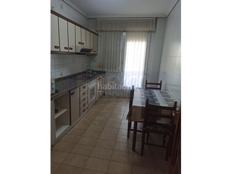 Foto e4111624-1572-4462-992c-6a7d64258ea6. Casa a Uruñuela