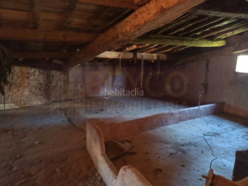 Foto c25d91c3-a6f3-4f1a-a0cd-69c7ec6e6f97. Casa amb aparcament a Matute