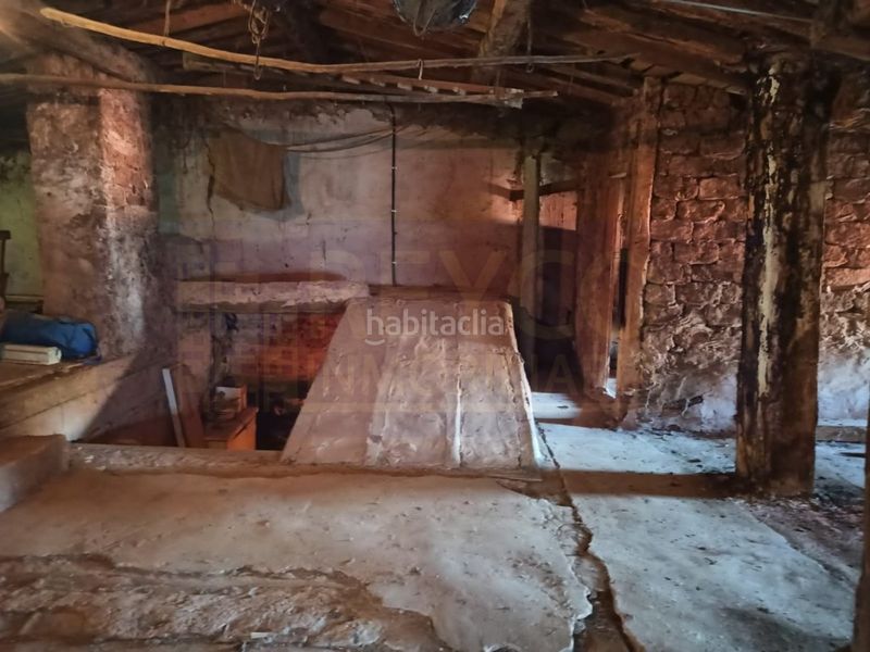 Foto d3c7674d-ba22-4e0b-abbd-5a794d0bd5b8. Casa amb aparcament a Matute