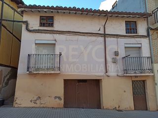 Casa in Nájera. Casa 6 habitaciones, triplex venta nájera