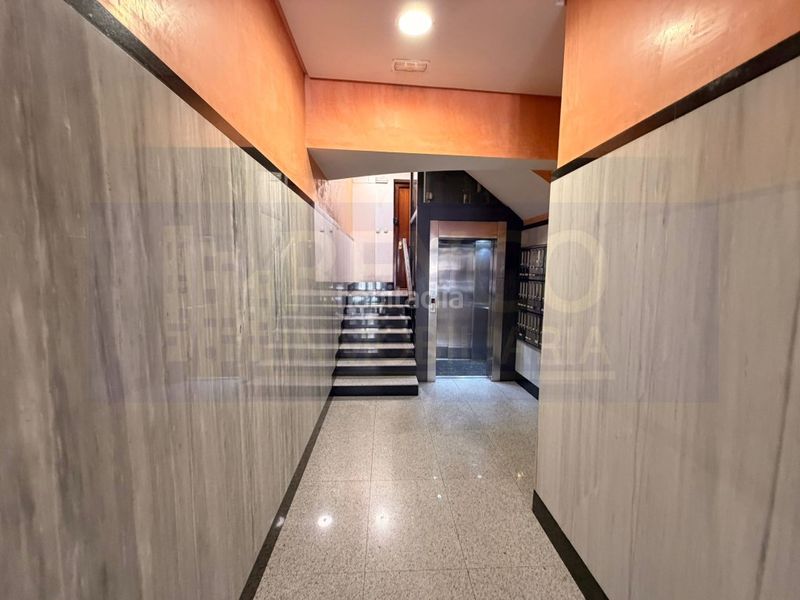 Foto a5c2def4-77b2-41d7-ad1b-f50ea1ee9760. Apartament a Residencia Logroño