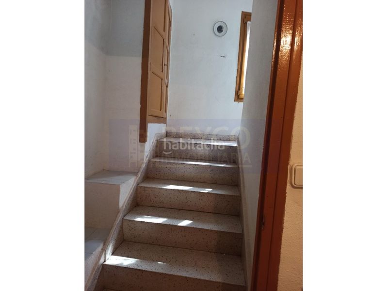 Foto 83cee82c-fe5c-4c41-9835-2d23ddf90afb. Casa amb aparcament a Alesanco
