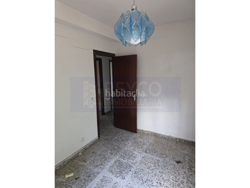 Foto f6f4dabb-e23f-4b1d-a16a-f357ffe1143a. Pis a Nájera