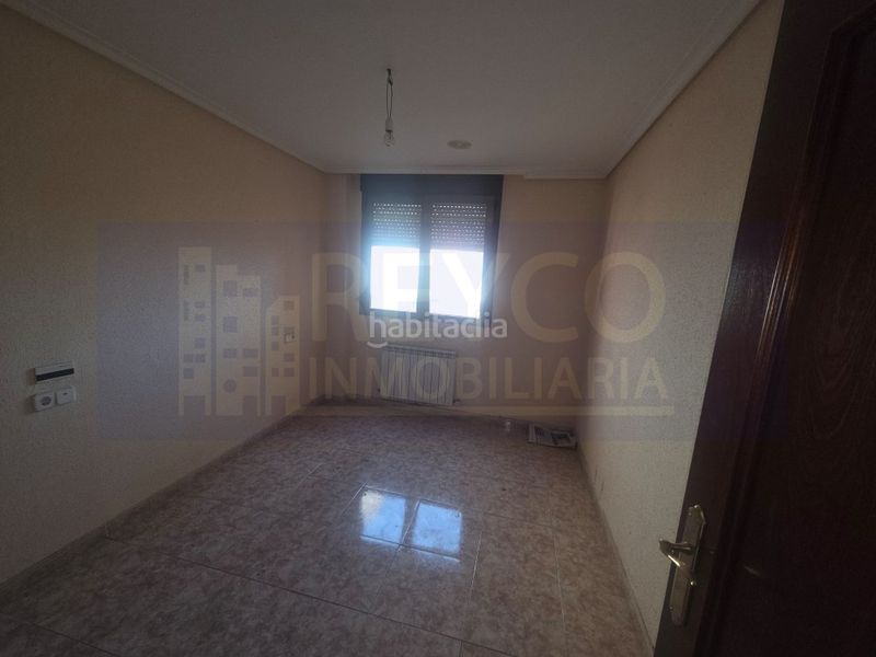 Foto ed5d7995-6cc5-472e-a9fb-8099c99aee16. Casa amb aparcament a Alberite