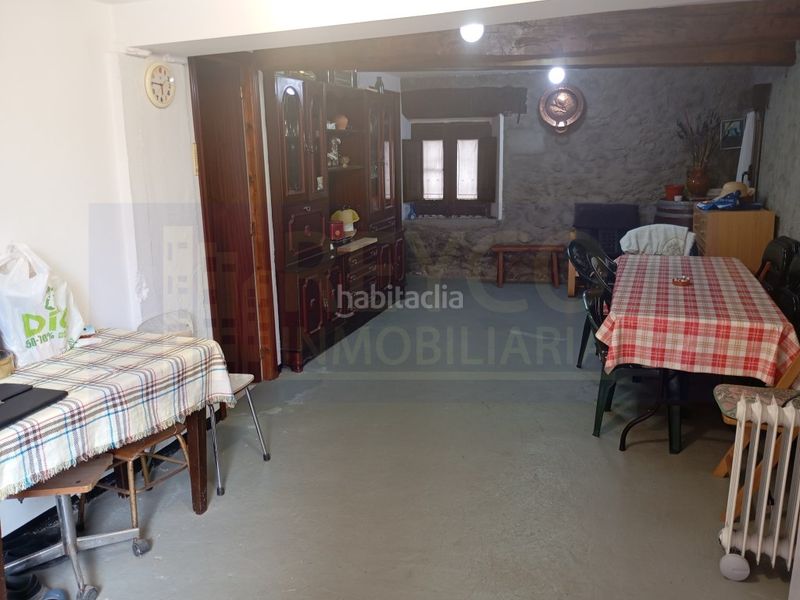 Foto 162b5435-8083-4de8-970a-399aed78dd2c. Casa a Estollo