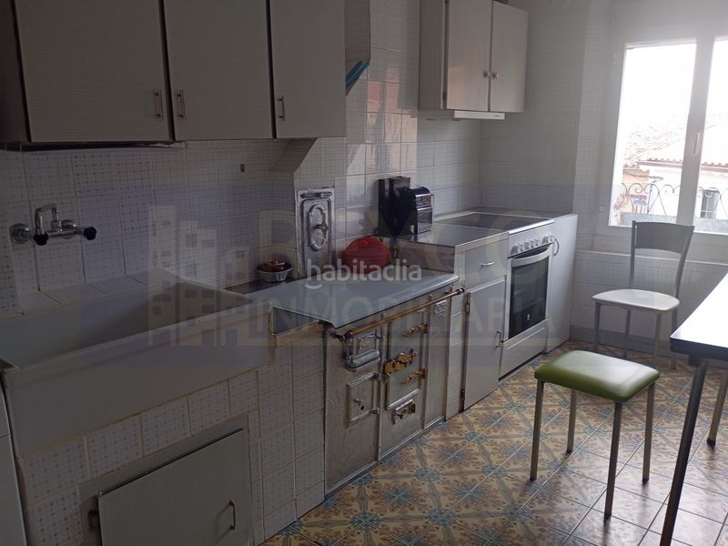 Foto 3ec81dd7-1743-4544-b371-f1b2579a87d3. Casa a Estollo