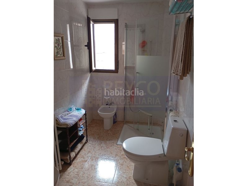 Foto d43c9a8d-be08-49e7-892b-86a4be60b041. Casa a Estollo