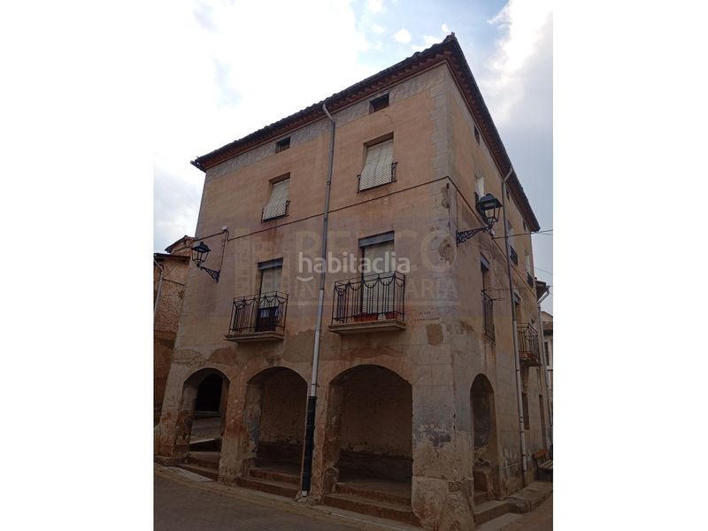 Foto f4f3f1bc-f826-4404-9e21-676e627fa823. Casa a Estollo