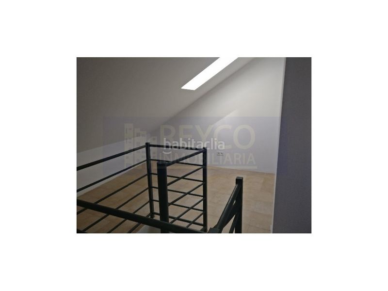Foto 47df01fa-4b05-4880-ba08-9161949dd0d4. Dúplex amb aparcament a Cárdenas