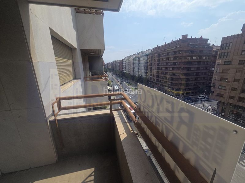 Foto 17d9901d-3624-4746-8ba8-7366a8a213da. Pis amb calefacció aparcament a Gran Via Logroño