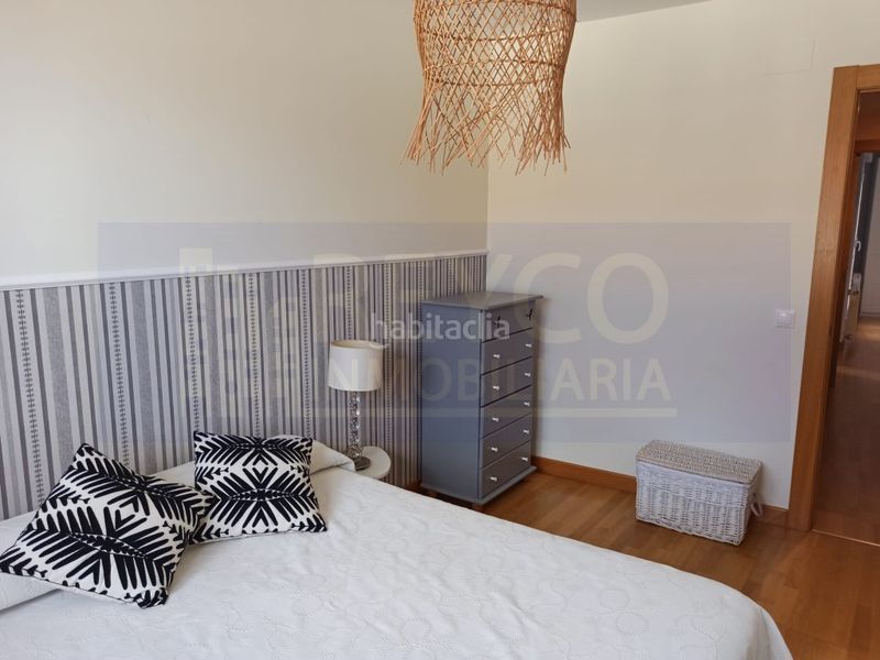 Foto 0c0e5baa-7b9a-427c-9ded-94d5accb493e. Casa amb aparcament a Cirueña