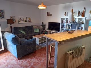 Casa a Cirueña. Casa 3 habitaciones, triplex venta cirueña