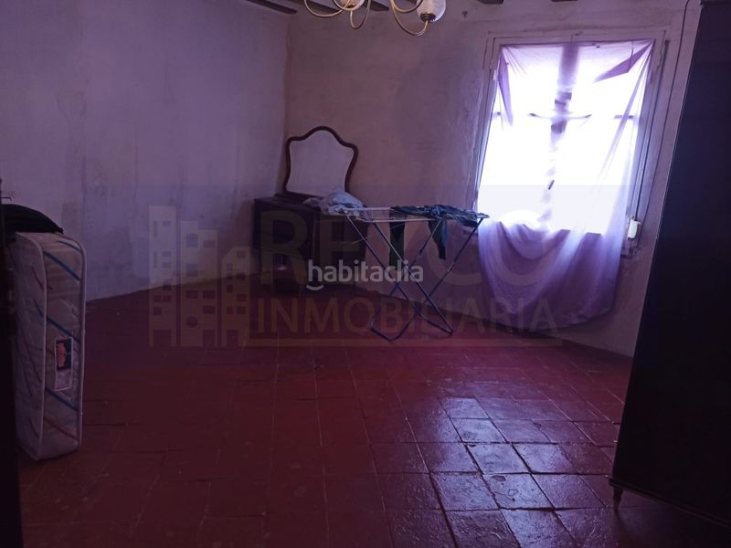 Foto 31365218-8a3c-4804-974a-795bf3b43417. Casa a Santa Coloma