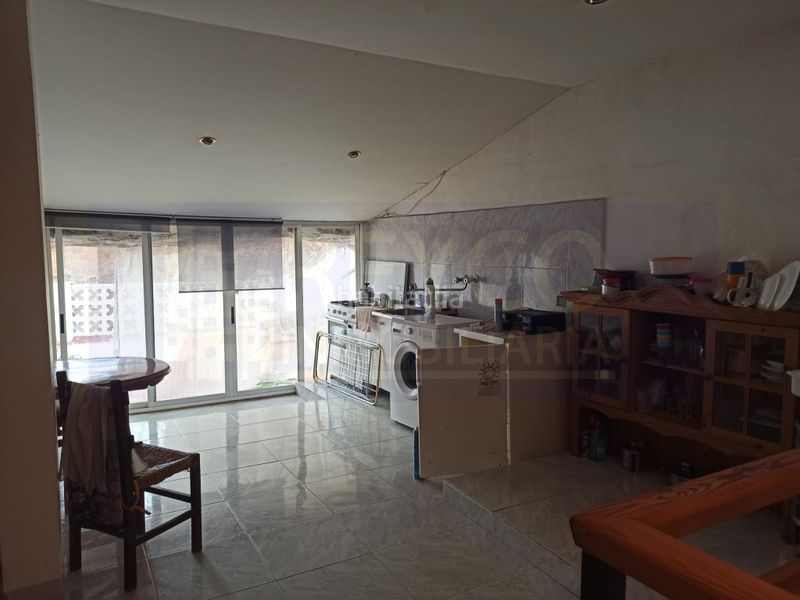 Foto eb32a85f-d4b6-4eb1-abe5-c4e6c489fb33. Casa a Santa Coloma