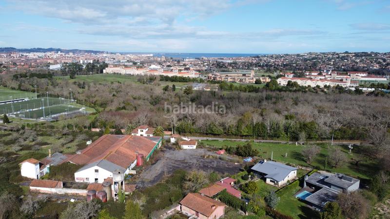 Foto eead7eee-f9e8-4868-8c82-292d3a4bae18. Terrain résidentiel dans camino de la escuela 464 dans Gijón