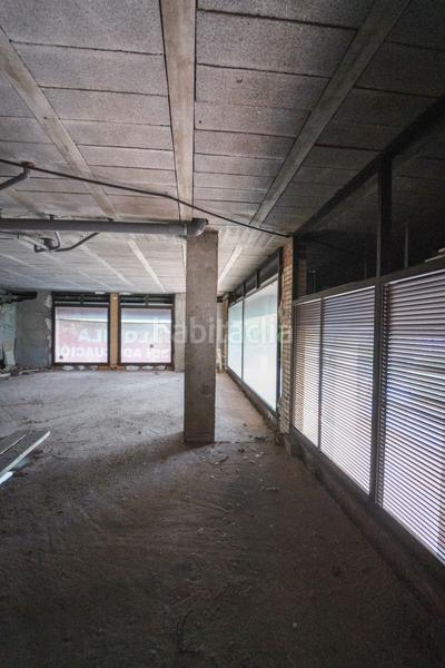 Foto d0608a51-2b0f-4d4b-9c4e-2ffded5f9026. Alquiler local comercial en El Coto Gijón