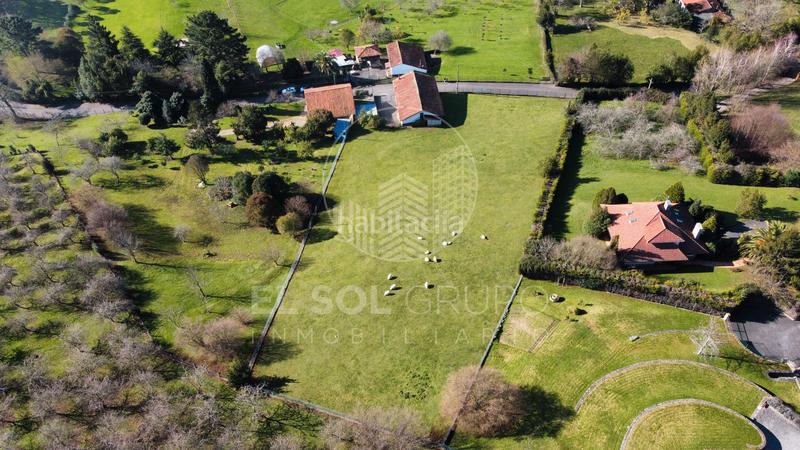 Foto aaae480e-dc8b-4d2f-9ba6-c65d4a4ee6cf. Terreno residenziale in camino de la ferrera 491 in Gijón