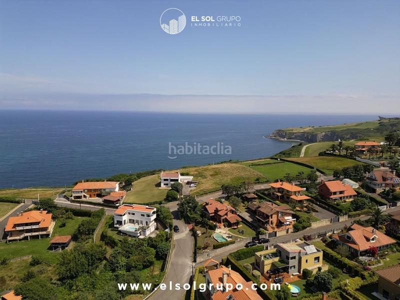 Foto dc728a94-5b67-4103-bd03-15c2181e46cc. Chalet en camino de los tejos 34 estupendo chalet en somio con piscina en Gijón