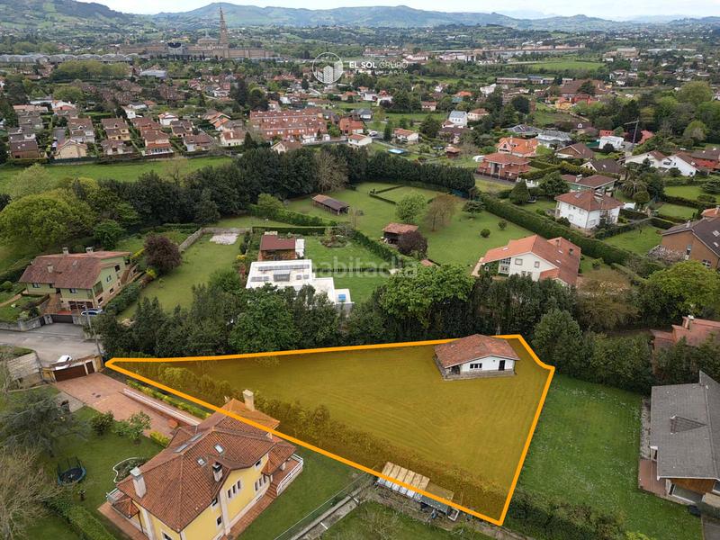 Foto 16c78431-cc0d-481a-9479-ee0ac3a0df80. Terreno residenziale in camino de el cascayal 109 in Gijón