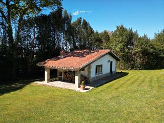 Chalet à Camino de el cascayal 109. ¡fin de semana en pleno corazón de somió!