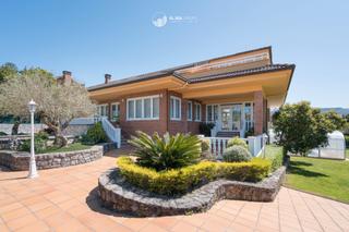 Chalet  Camino de berbora. Estupendo chalet en somio