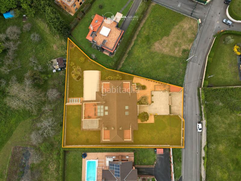 Foto 363b18eb-8fe6-453c-9085-9e042a00a7c1. Chalet estupendo chalet en somio en Somió Gijón
