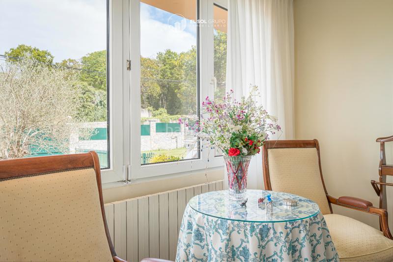 Foto a4878771-3747-444a-8ef6-8d4d0c30923d. Chalet estupendo chalet en somio en Somió Gijón
